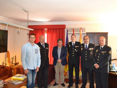 La Policia Nacional s’ofereix a col·laborar per acabar amb els problemes que afecten les cales verges