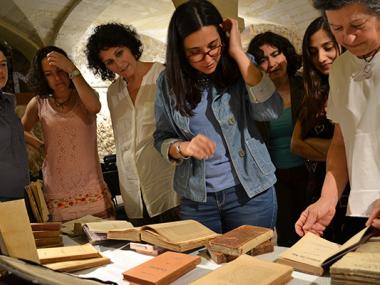 Els descendents d’Antoni M. Alcover donen 41 llibres que formaren part de la biblioteca personal del lingüista