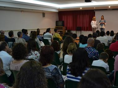 120 famílies milloren les relacions dels pares i mares amb els fills adolescents gràcies als programes que impulsa l’Ajuntament