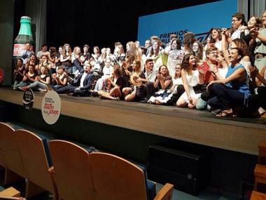 Els joves actors manacorins guanyen el premi al millor espectacle i al millor actor als Jaume Vidal i Alcover