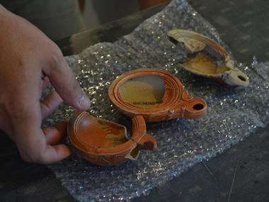 Els arqueòlegs identifiquen el mestre d’aixa que va fer la nau del segle I dC enfonsada amb llumetes romanes a Porto Cristo