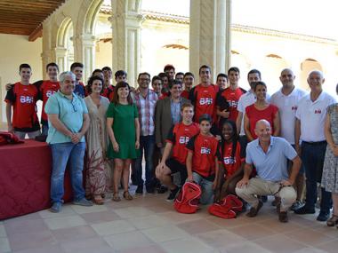 L’Ajuntament reconeix els mèrits del Club Bàsquet Manacor i els èxits dels seus jugadors i jugadores