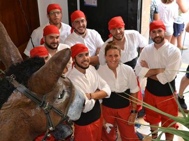 La Crida des del balcó de l’Ajuntament i la sortida de la Mulassa donen el sus a la setmana de festes de Sant Jaume
