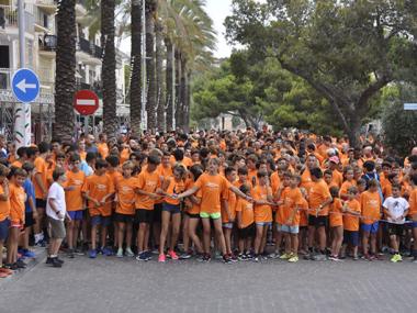 Més de mil de persones corren a favor de la solidaritat en la 10a edició de la Cursa Nocturna ‘Suar és sa’ de Porto Cristo