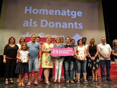 La Fundació Banc de Sang i Teixits ret homenatge a Manacor a més de 50 persones que han batut rècords de donació de sang