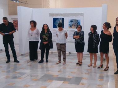 L'exposició Promontoris i murades mostra els resultats de les excavacions del jaciment prehistòric de sa Ferradura