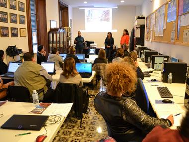 Comencen les Jornades de formació comercial de Manacor, que se centren en el màrqueting, l’atenció al client i el disseny
