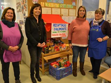 Les escoletes Nins i Nines i Son Boga recullen aliments infantils amb una festa i els donen al Banc d’Aliments