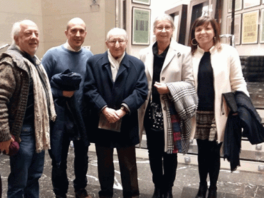 El poeta i cantant manacorí Guillem d’Efak protagonitza el documental que estrenen els canals IB3 televisió i Canal 33