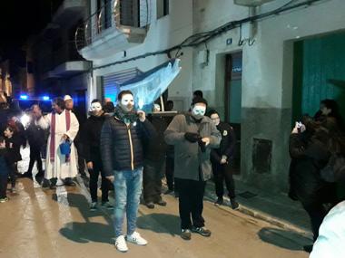 L’enterrament de la sardina i la nova geganta de la jaia Quaresma tanquen el carnaval amb grans festes
