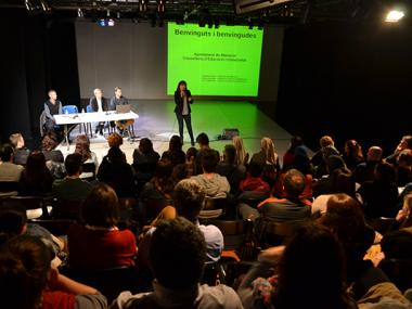 L’Ajuntament i la Conselleria d’Educació convoquen els pares i mares per informar-los del procés d’escolarització dels fills