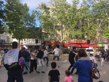 La ciutadania omple les places i els carrers de la ciutat durant la jornada "Manacor es mou amb la cultura"