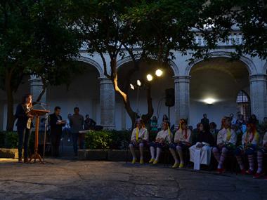 El pregó de Jaume Rigo, els Moretons, els gegants i s’Alicorn  enceten les festes de Sant Domingo, que duraran fins dia 19 de maig