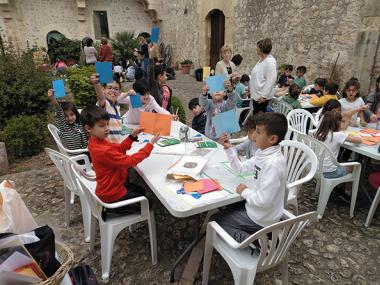 Més de mig miler d’escolars celebren a Manacor el Dia Internacional del Museus aprenent coses del passat