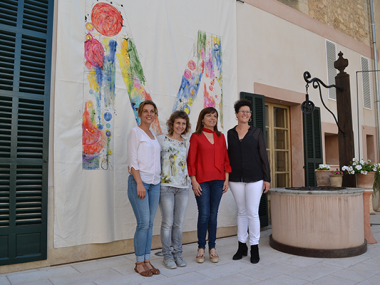Més de 60 autors aspiren a guanyar un dels quatre Premis Ciutat de Manacor en les categories de Novel·la, Poesia, Teatre i Assaig