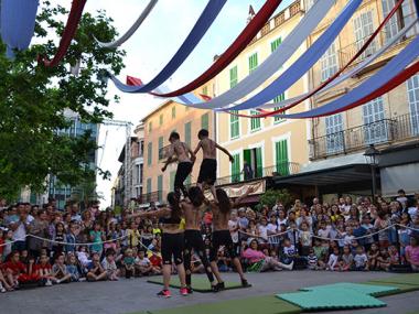 El Gran Circ Manacorí, la música i les Tapes i Gloses enceten el darrer cap de setmana de les Fires i Festes