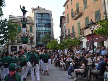 La Trobada de Gegants, l’art i el concert de cloenda encenen la traca final de les Fires i Festes de Manacor