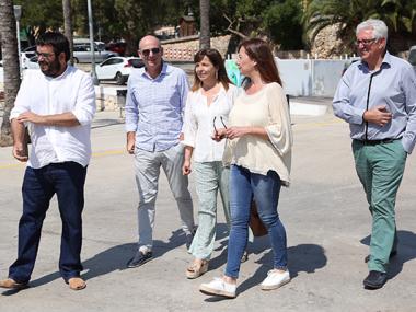 Les embarcacions de neteja del litoral ja han recollit més de 12 tones de residus