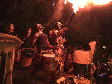 Jocs infantils, cavalls i foc posen punt i final a una setmana plena d’actes i festes 