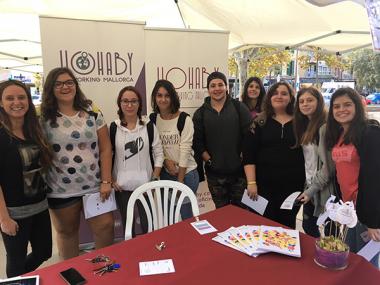 Les persones emprenedores de Manacor omplen la plaça de Ramon Llull de nous negocis i idees d'autoocupació