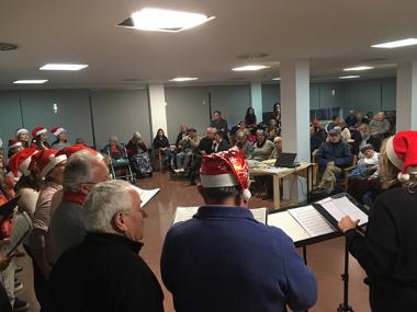 Els representants municipals feliciten Joan Gayà, el nou padrí del municipi, pel seu 100è aniversari