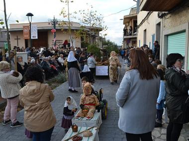 Les beneïdes de Son Macià acomiaden les festes de Sant Antoni i fan seves les arrels pageses d'aquest nucli manacorí 
