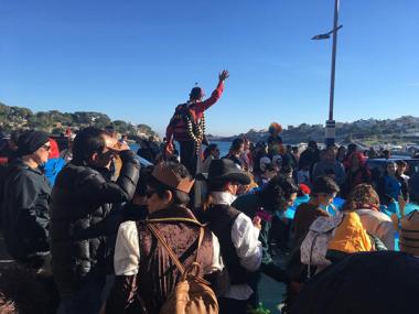 Centenars de persones surten disfressades a participar en les Rues de Carnaval de Manacor i Porto Cristo 