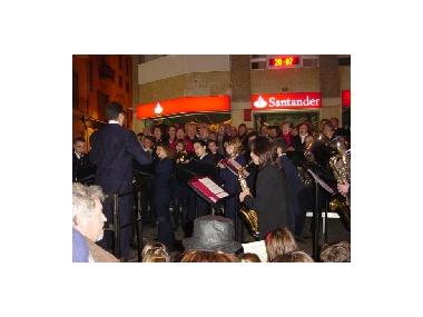 Llum i música anuncien l'arribada del Nadal.