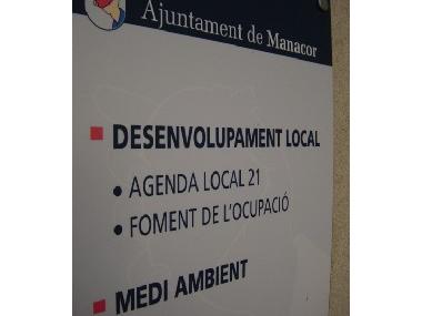 MANACOR MILLORA PER TU!