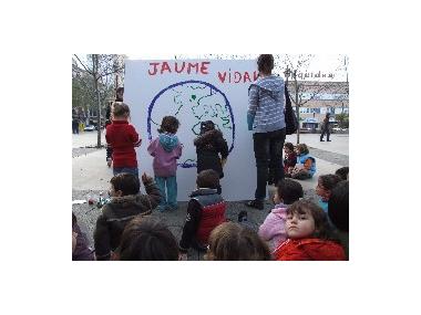 PINTADES PER LA PAU