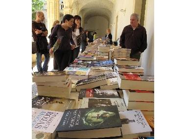 SANT JORDI. DIA DEL LLIBRE AL CALAUSTRE.