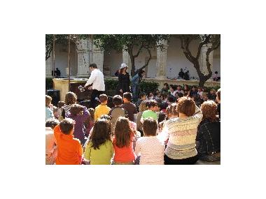 SANT JORDI. DIA DEL LLIBRE AL CALAUSTRE.
