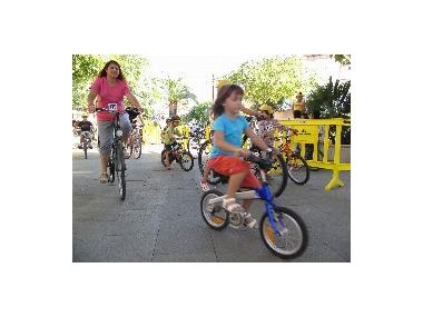 LA PEDALEJADA POPULAR PER MANACOR AGAFA FORÇA