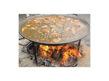 PAELLA I VENT A SANTA CATALINA I ELS CREUERS