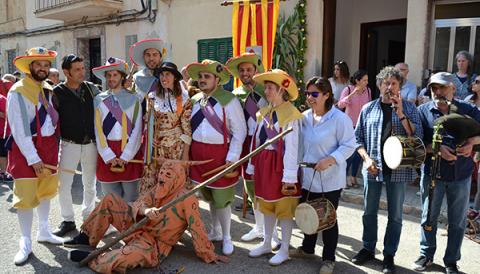 SUS AL PROP DE 80 ACTES DE LES FIRES I FESTES DE PRIMAVERA