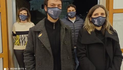 Roger Pistola, música; Maria Antònia Veny, autora de La dimònia Apol·lònia; Margalida Rosselló, directora de l'Escola Municipal de Mallorquí; i Sebastià Llodrà, delegat de Política Lingüística. 