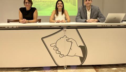 Paula Asegurado, Henedina Perelló i Oriol Cesena aquest dilluns en roda de premsa. 