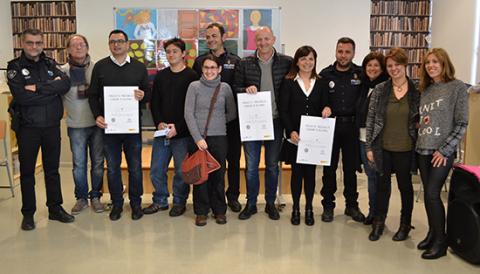Els “policies tutors” sensibilitzen els alumnes del municipi dels riscs que comporta el consum d’alcohol