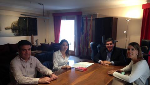 El Servei d’Atenció a la Dependència es trasllada al centre i incorpora la treballadora social Maria Àngels Santamaría
