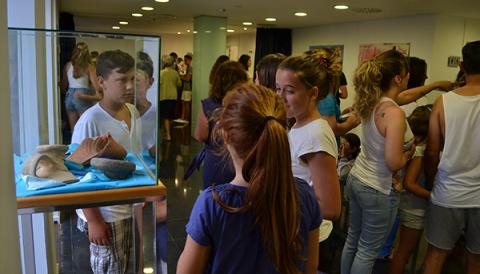 'Un tresor a Porto Cristo' mostra el que han après els alumnes de l'Institut sobre els romans i el vaixell enfonsat al port