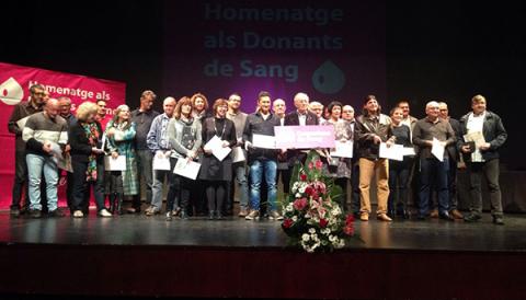 La Fundació Banc de Sang i Teixits de Balears ret homenatge a les desenes de manacorins que més donacions han fet