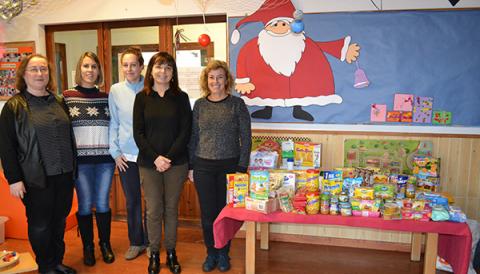 Les escoletes municipals de Manacor recullen aliments infantils amb una festa i els donen al Banc d’Aliments