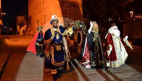 Ses Majestats els Reis d’Orient arriben als diferents nuclis del municipi de Manacor carregats d’il·lusió