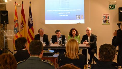 Els policies tutors de Balears actuaren en més de 5.700 ocasions durant el curs passat per garantir la seguretat dels menors