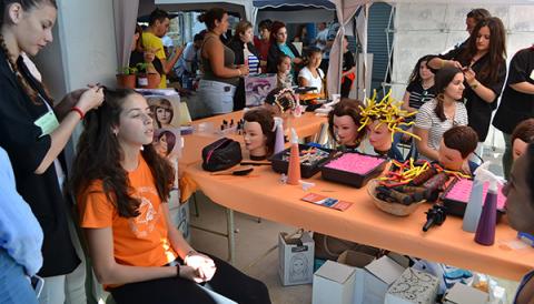 Prop de mil alumnes de la comarca assisteixen a la Fira que mostra les possibilitats de la formació professional