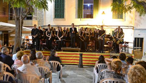 El concert de la Banda de Música i els pregó de l’apotecària Margalida Mayol omplen d’orgull les festes de Son Macià