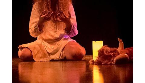 El públic omple els espectacles basats en la narració oral del primer festival emParaular de Manacor
