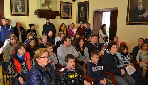 El concurs de fotos ‘Felicita per Nadal de Cor’ entrega una panera de més de 300 euros i obsequis als 10 finalistes