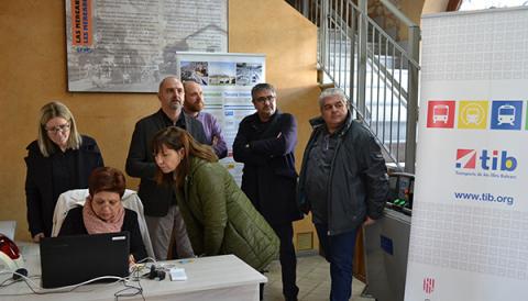 L’estació de Manacor compta amb un nou punt d’informació de transport públic on es poden tramitar les targetes intermodals