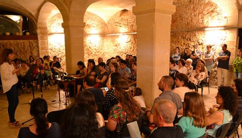 El talent literari i artístic dels joves, la Nit de Tapes i el concert de Roig! animen les Fires i Festes de Manacor